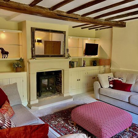 Bartley Mill Farmhouse Wadhurst Exterior photo